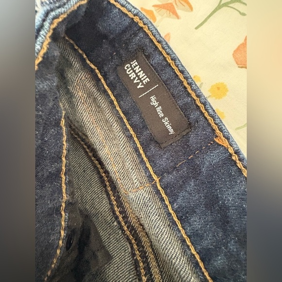 True Religion Jennie high rise skinny jean size 27 dark wash - Picture 6 of 11